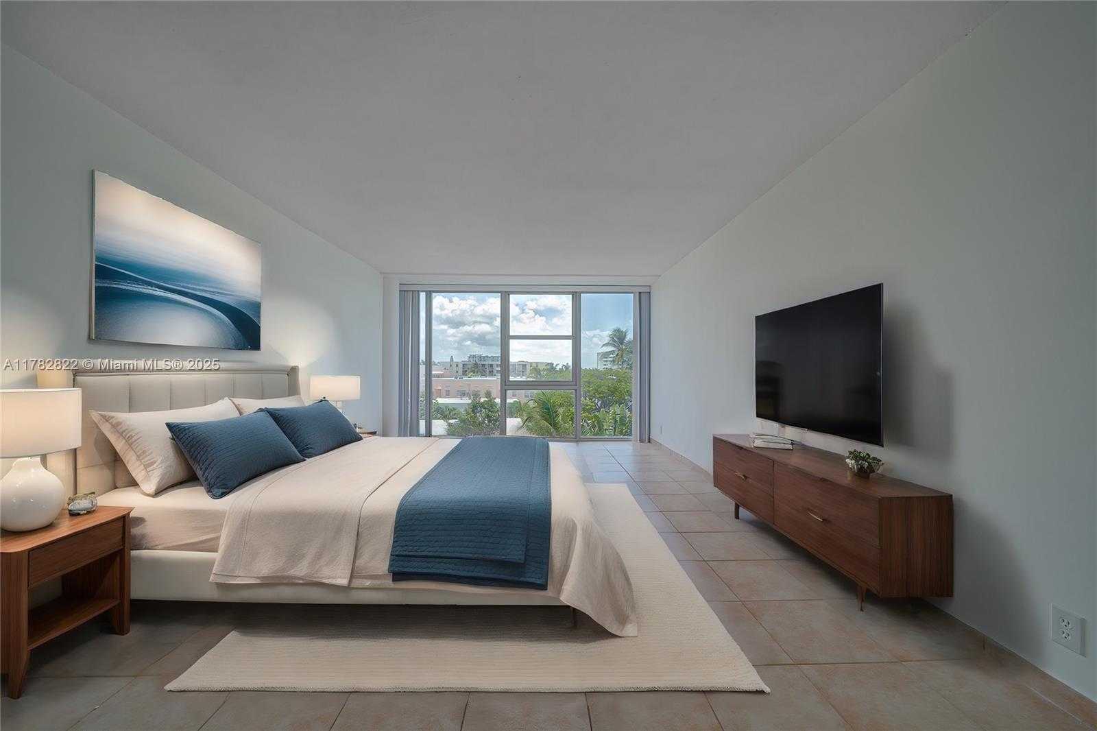 Small Image of 900 BAY DR #303, Miami Beach Number 30