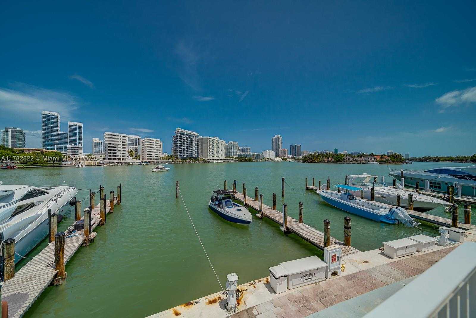 Small Image of 900 BAY DR #303, Miami Beach Number 34