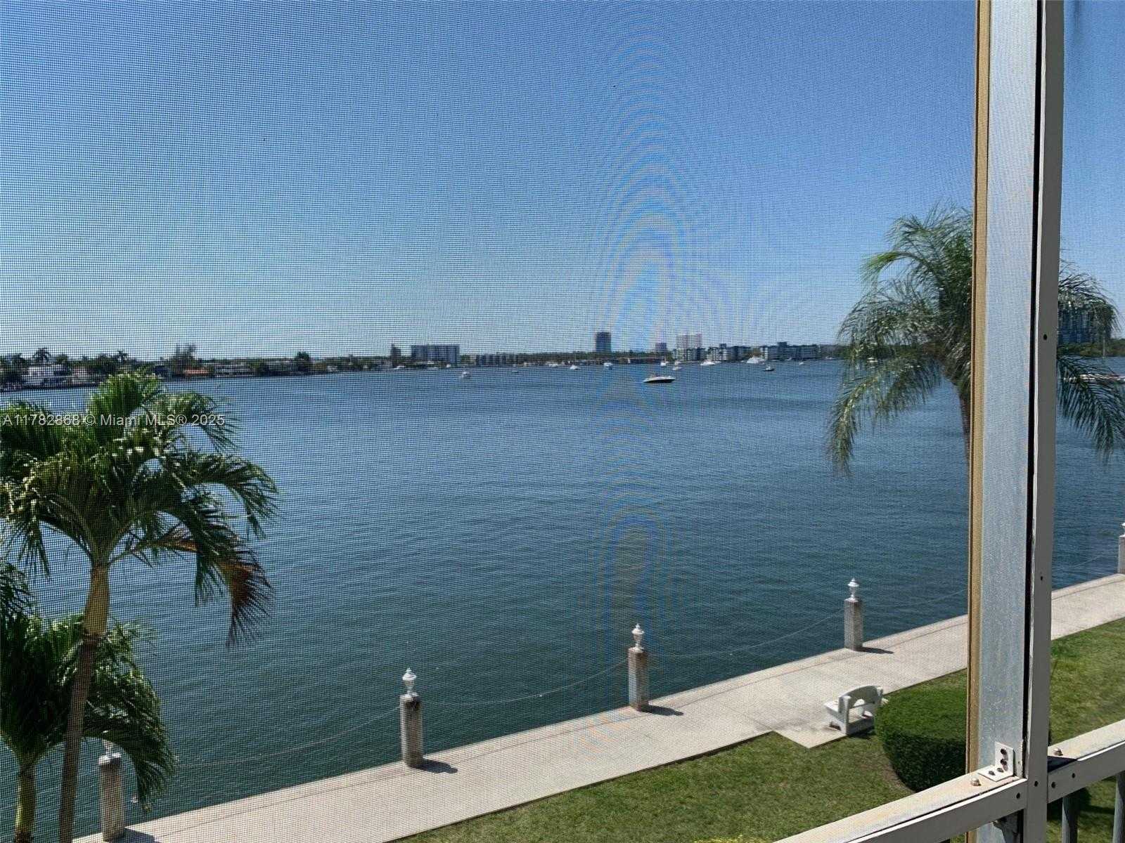 Small Image of 3010 MARCOS DR #R304, Aventura Number 10