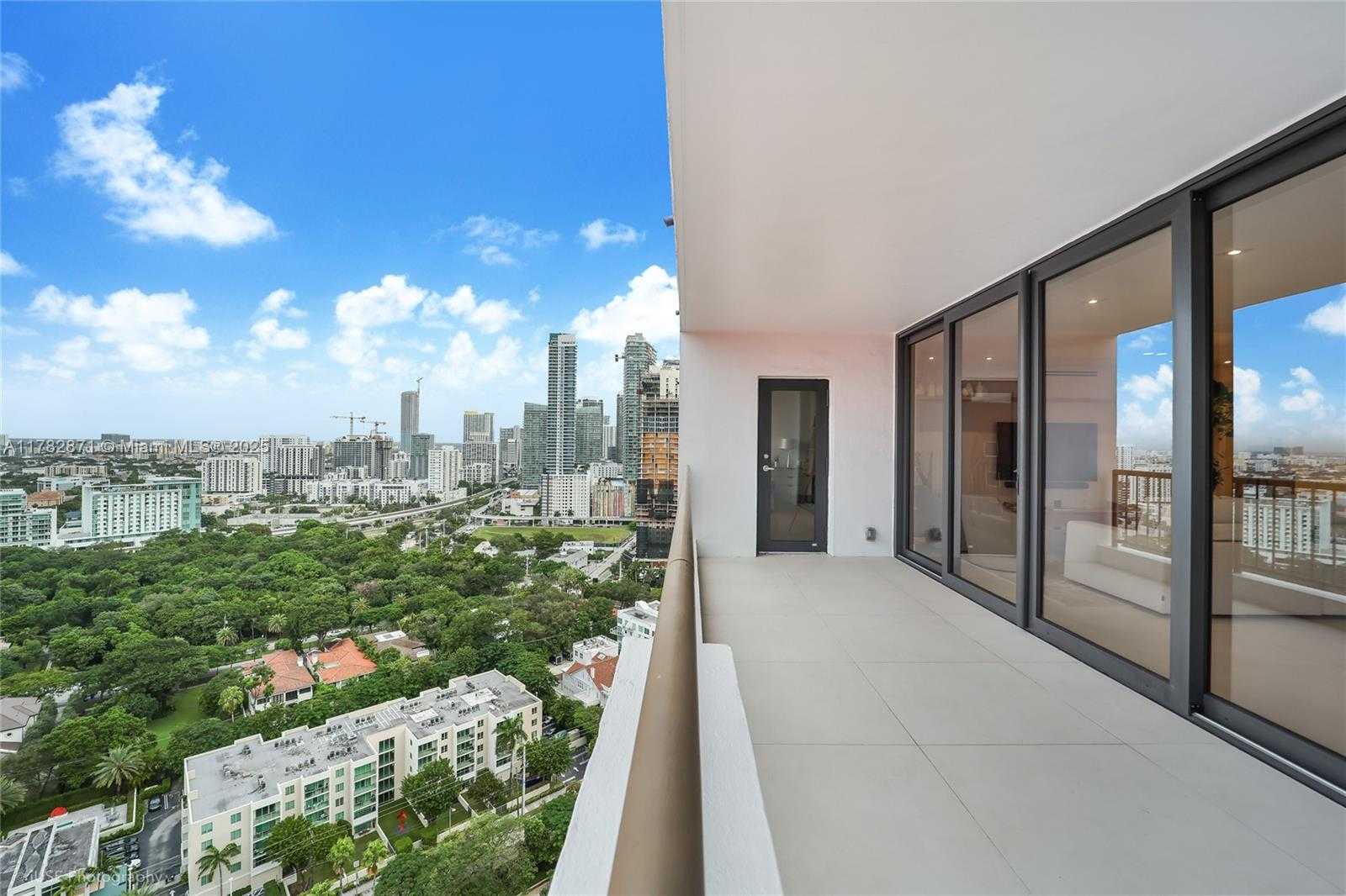 Small Image of 1581 BRICKELL AVE #PH106, Miami Number 29