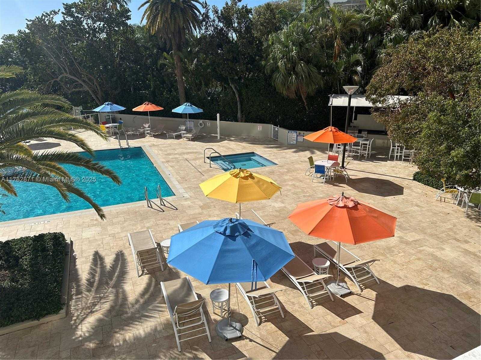Small Image of 1581 BRICKELL AVE #PH106, Miami Number 40