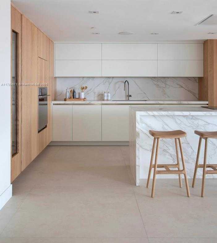 Small Image of 1581 BRICKELL AVE #PH106, Miami Number 5