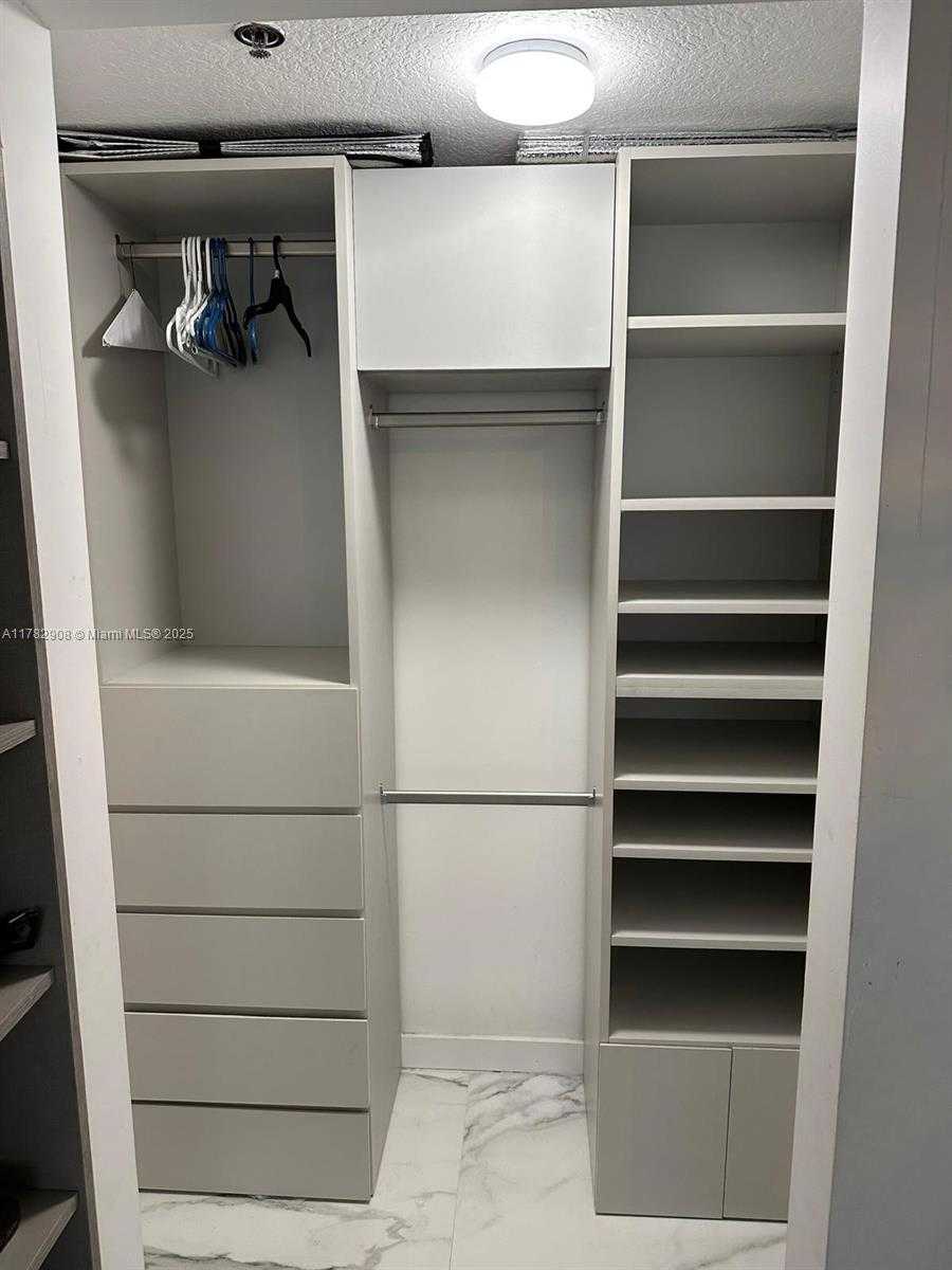 Small Image of 2415 NORTH WEST 16TH ST RD #215, Miami Number 7