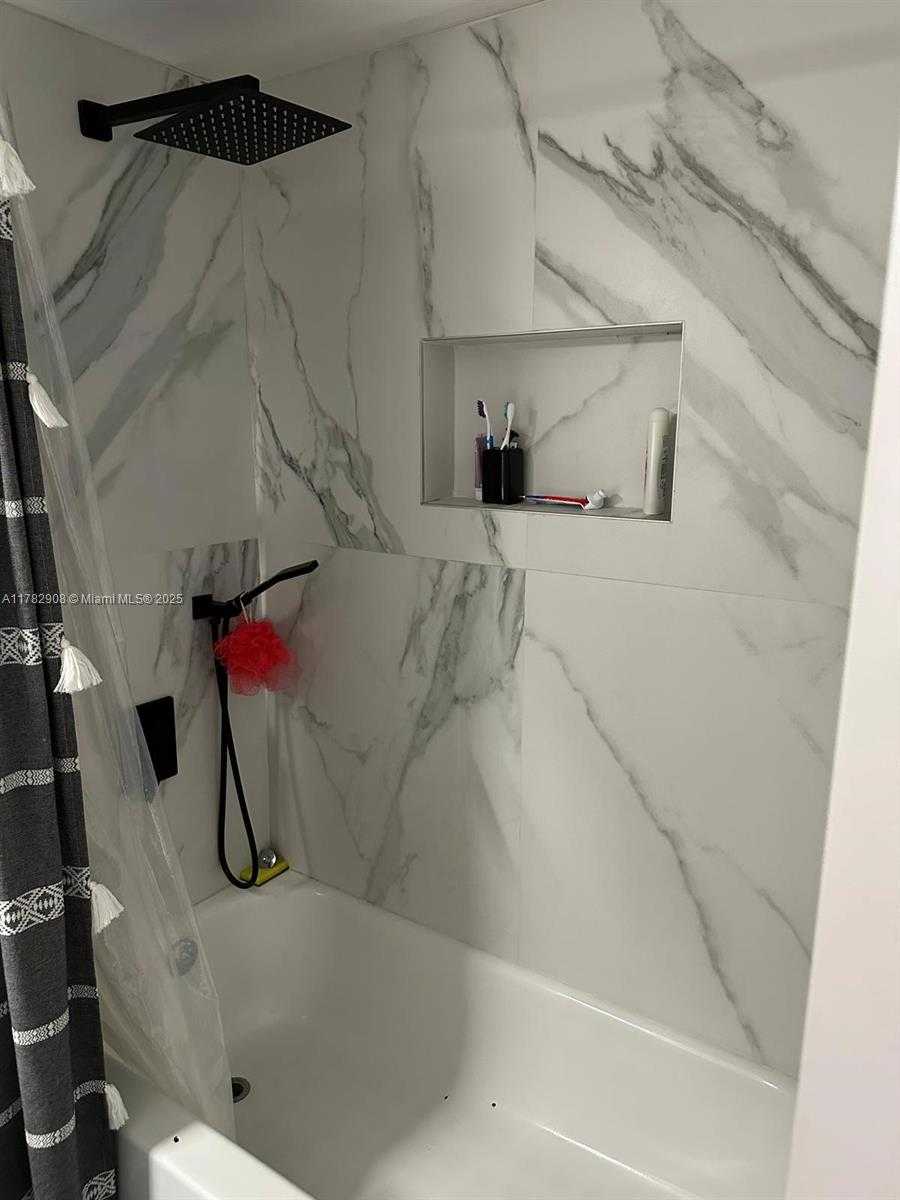 Small Image of 2415 NORTH WEST 16TH ST RD #215, Miami Number 9