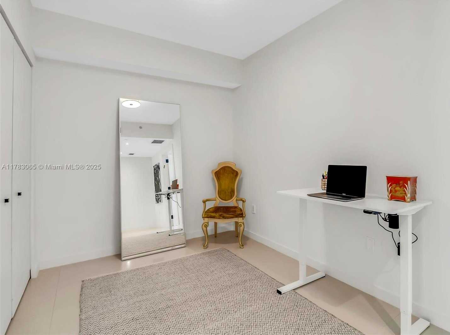 Small Image of 7935 EAST DR #602, North Bay Village Number 25