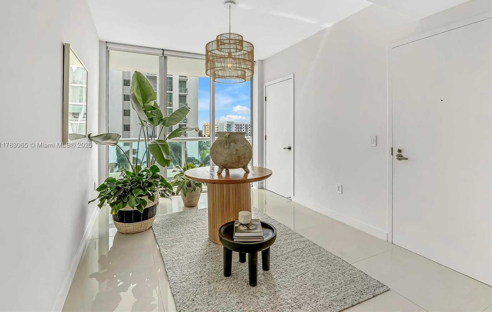 Small Image of 7935 EAST DR #602, North Bay Village Number 28