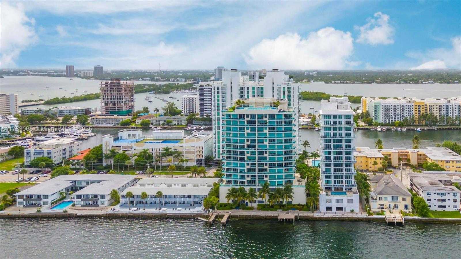 Small Image of 7935 EAST DR #602, North Bay Village Number 33
