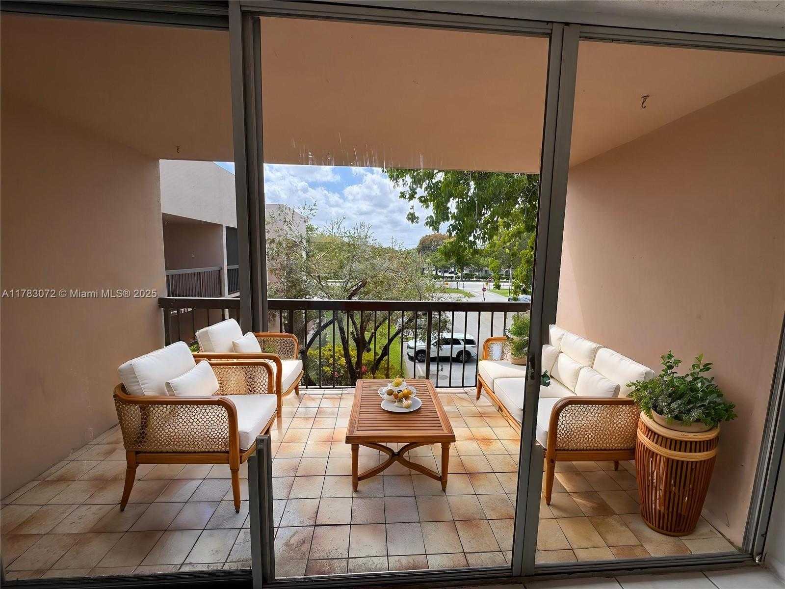 Small Image of 10625 SOUTH WEST 112TH AVE #310, Miami Number 2