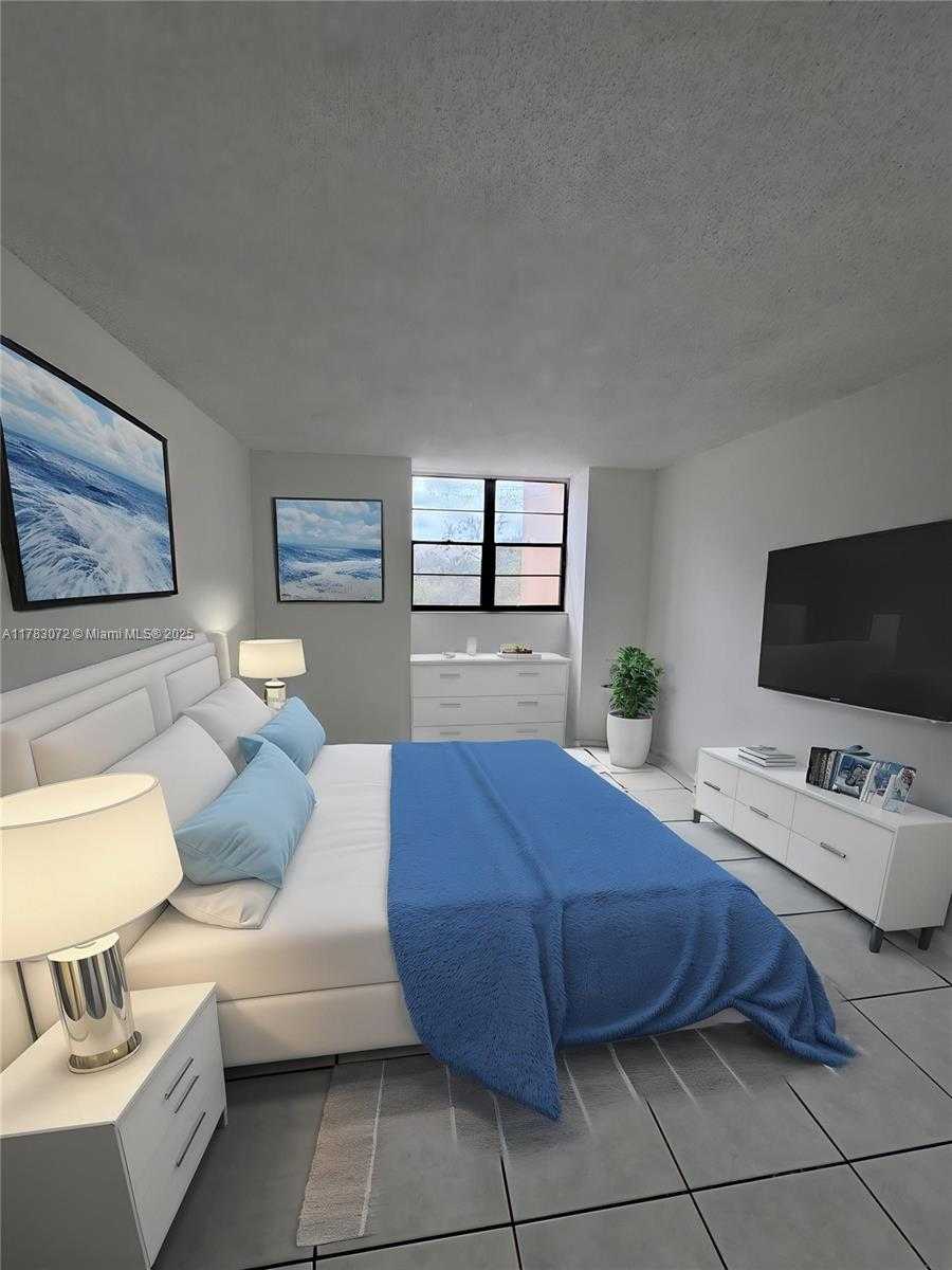 Small Image of 10625 SOUTH WEST 112TH AVE #310, Miami Number 6