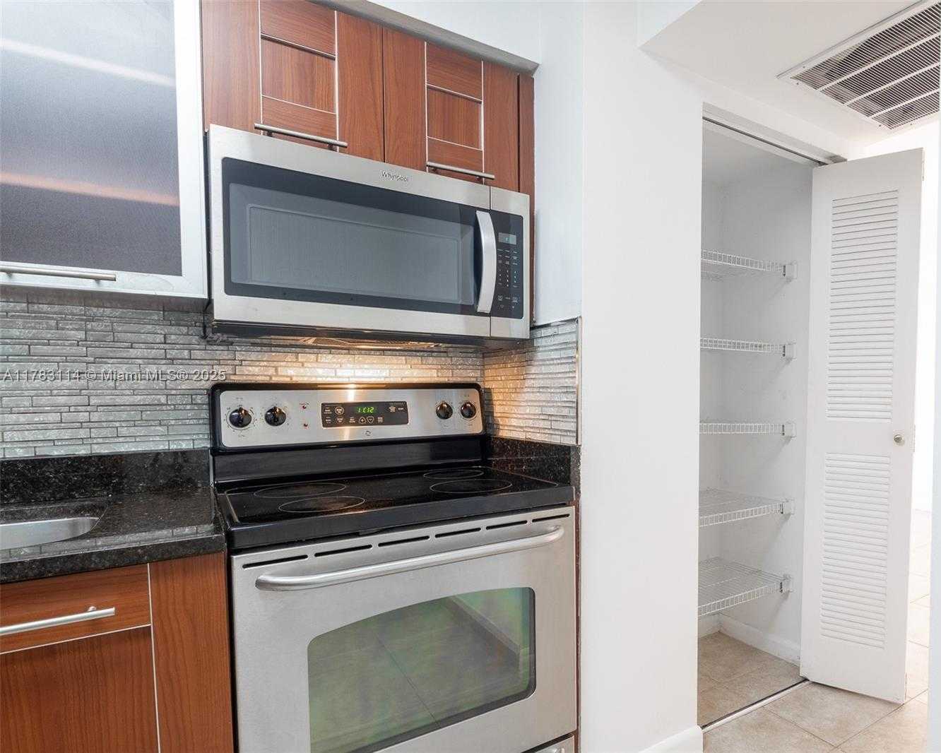 Small Image of 3300 NORTH EAST 192ND ST #1908, Aventura Number 3