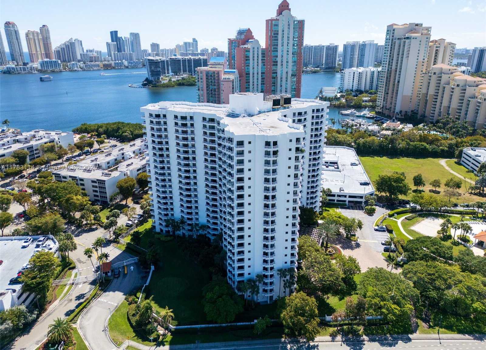 Small Image of 3300 NORTH EAST 192ND ST #1908, Aventura Number 48