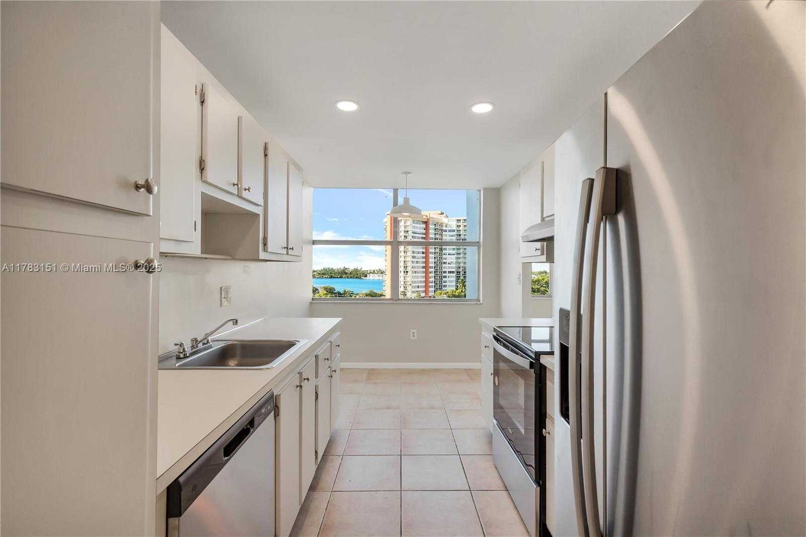 Small Image of 1300 NORTH EAST MIAMI GARDENS DR #714E, Miami Number 15