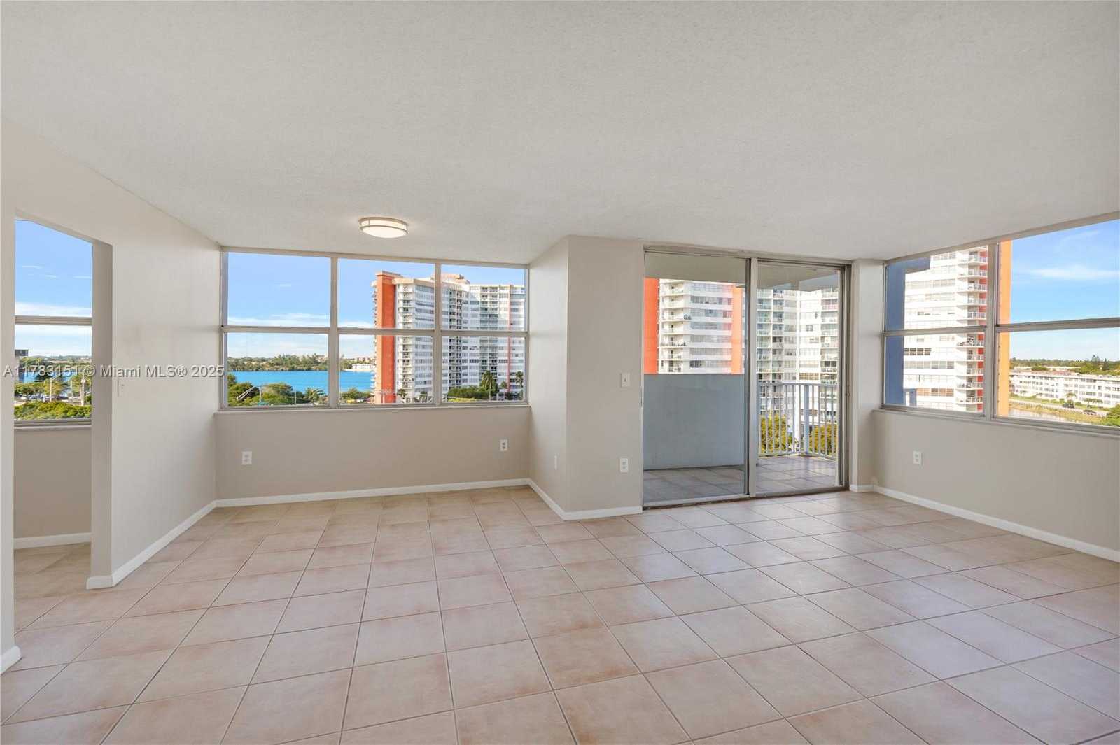 Small Image of 1300 NORTH EAST MIAMI GARDENS DR #714E, Miami Number 2