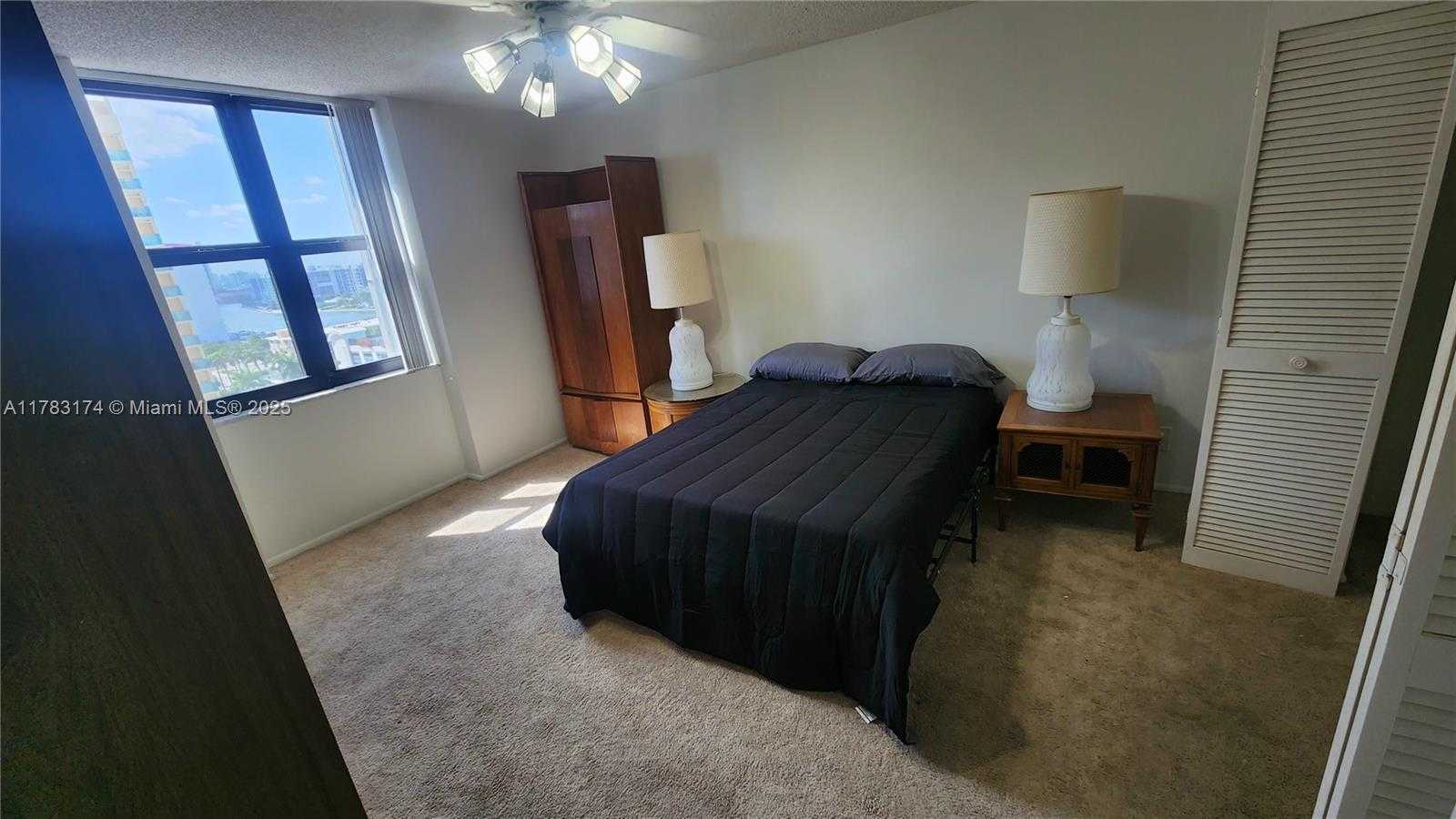 Small Image of 2401 SOUTH OCEAN DR #1101, Hollywood Number 7