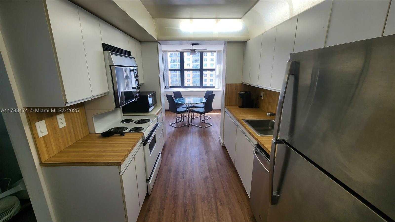 Small Image of 2401 SOUTH OCEAN DR #1101, Hollywood Number 8
