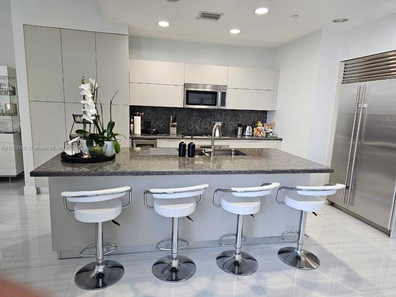 Small Image of 1050 BRICKELL AVE #3504, Miami Number 46
