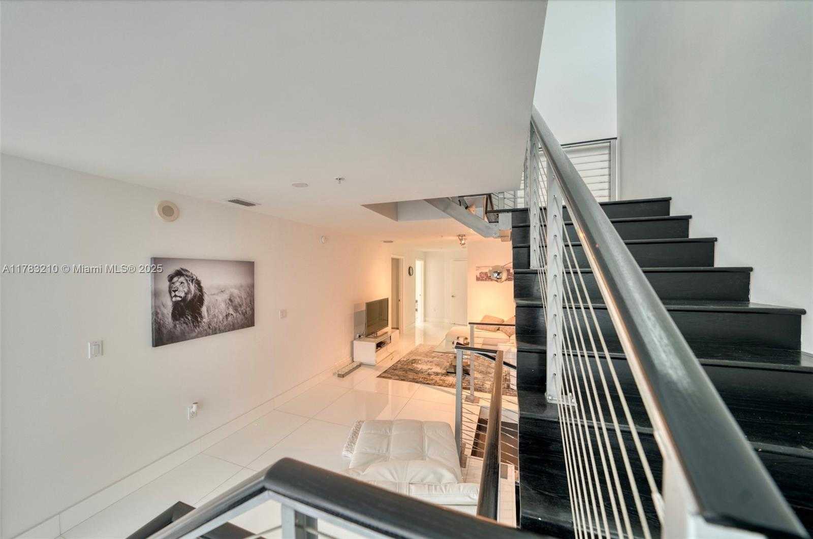 Small Image of 92 SOUTH WEST 3RD ST #5203, Miami Number 17
