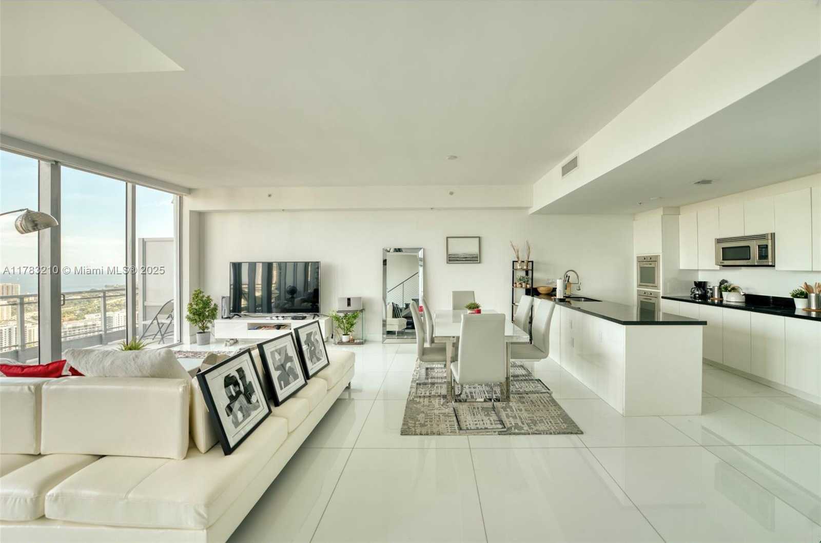 Small Image of 92 SOUTH WEST 3RD ST #5203, Miami Number 5