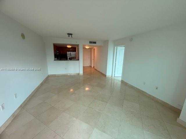 Small Image of 2101 BRICKELL AVE #2602, Miami Number 12