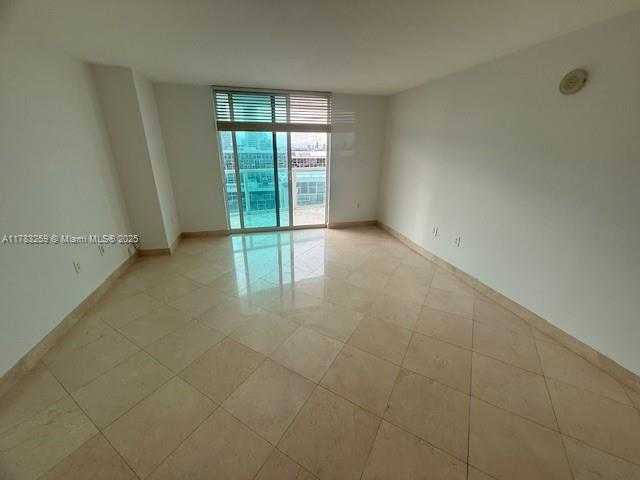 Small Image of 2101 BRICKELL AVE #2602, Miami Number 13
