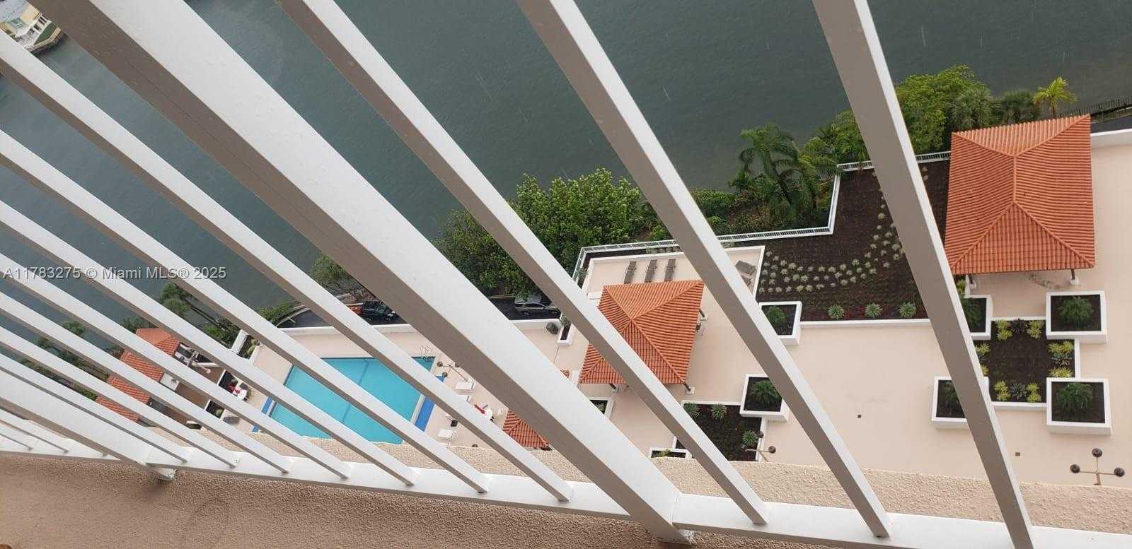 Small Image of 290 174TH ST #2304, Sunny Isles Beach Number 11