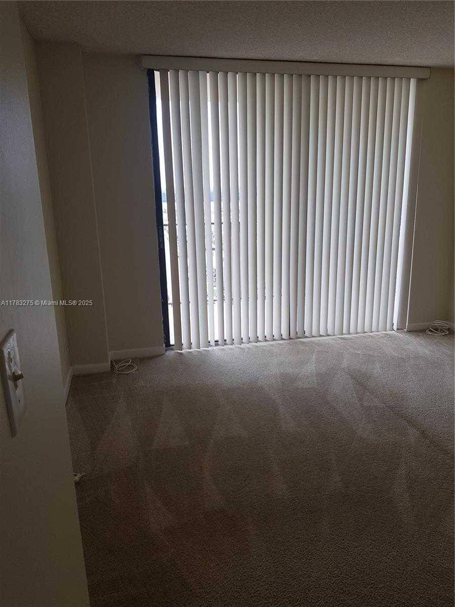 Small Image of 290 174TH ST #2304, Sunny Isles Beach Number 27