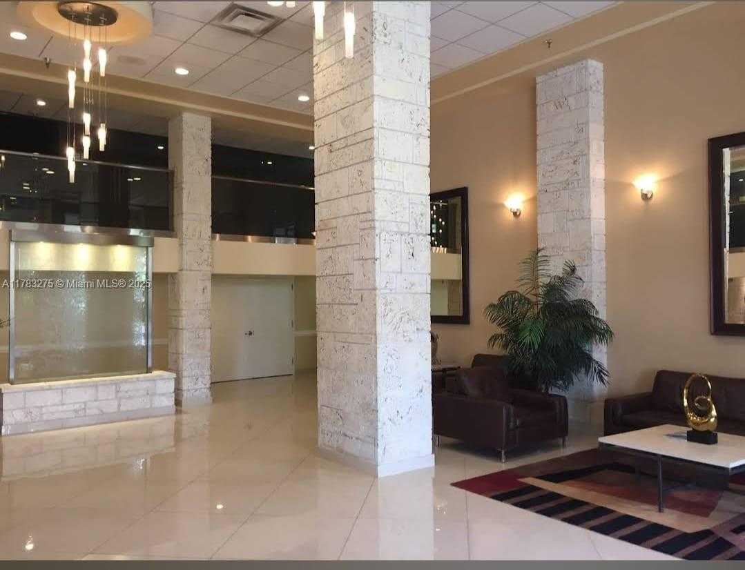 Small Image of 290 174TH ST #2304, Sunny Isles Beach Number 5