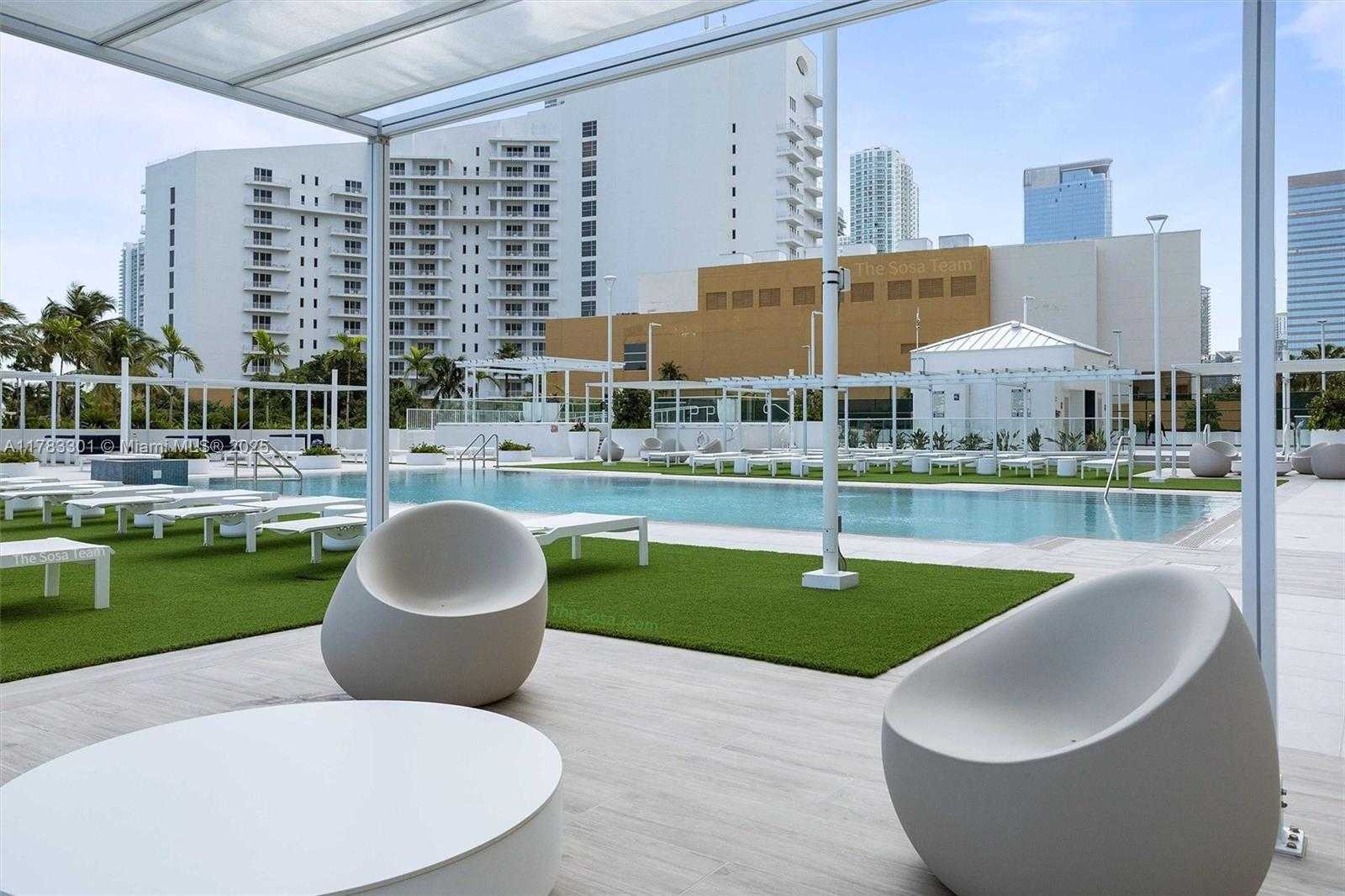 Small Image of 770 CLAUGHTON ISLAND DR #1805, Miami Number 19