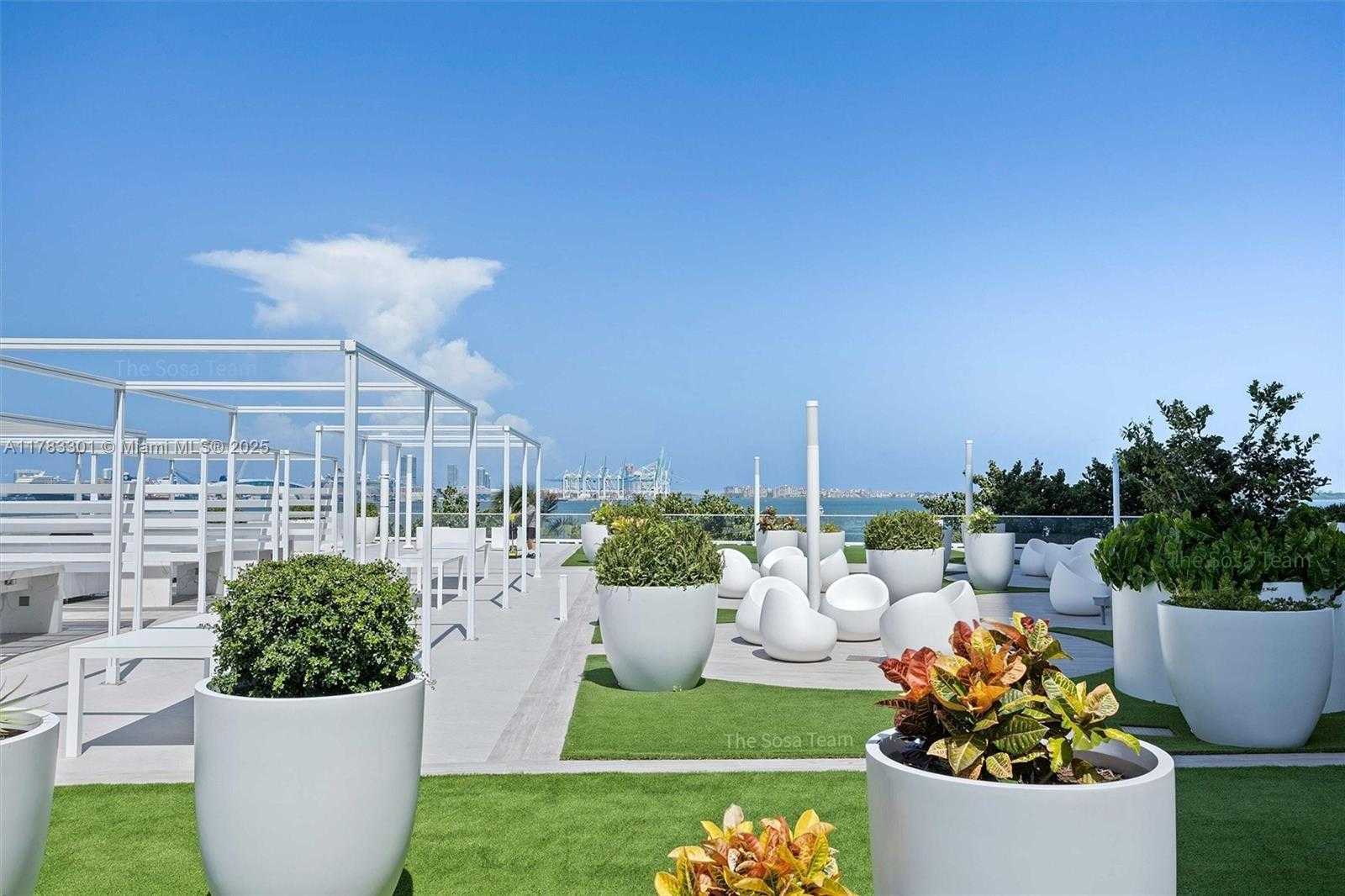Small Image of 770 CLAUGHTON ISLAND DR #1805, Miami Number 27