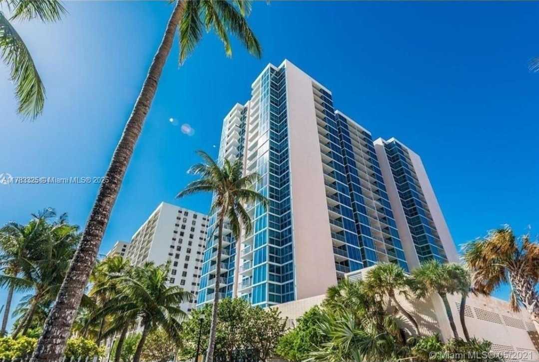 Small Image of 2655 COLLINS AVE #608, Miami Beach Number 25