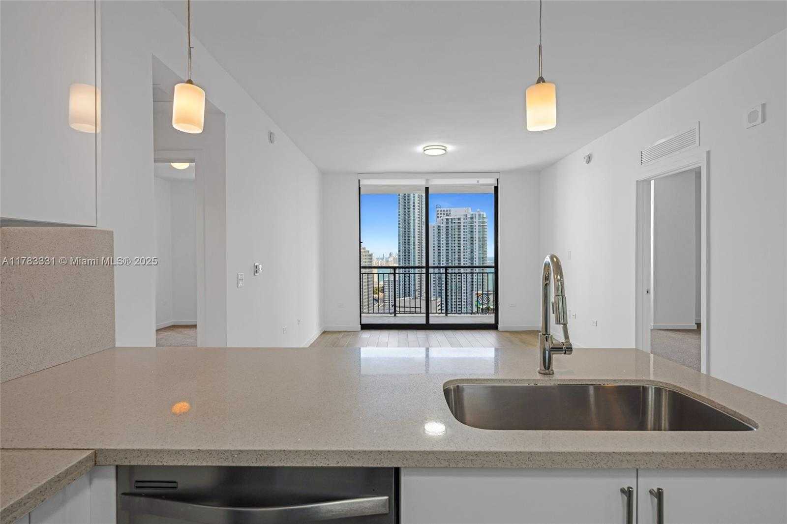 Small Image of 999 SOUTH WEST 1ST AVE #3111, Miami Number 6