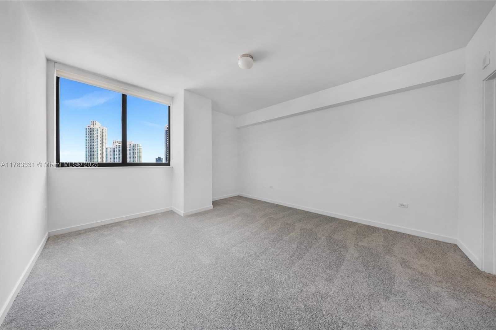 Small Image of 999 SOUTH WEST 1ST AVE #3111, Miami Number 8