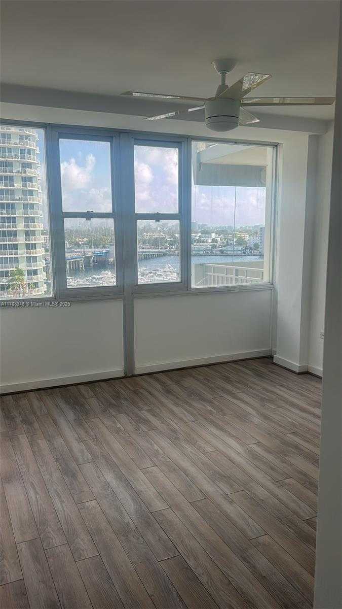 Small Image of 7545 EAST TREASURE DR #9G, North Bay Village Number 6