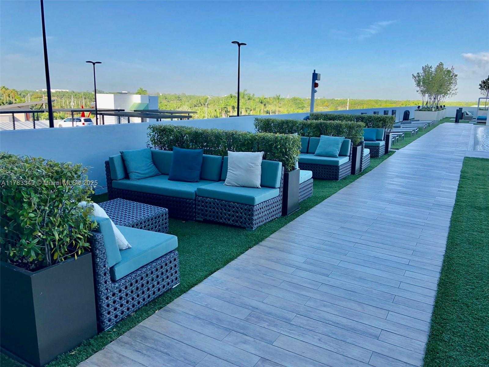 Small Image of 5300 PASEO BLVD #1509, Doral Number 13