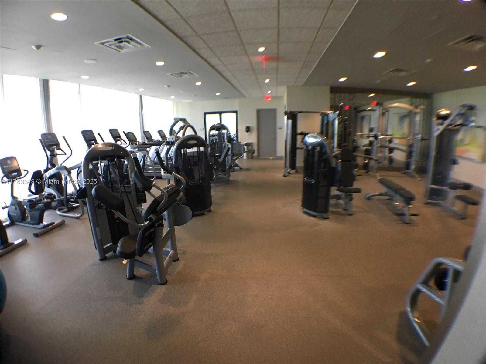 Small Image of 5300 PASEO BLVD #1509, Doral Number 16