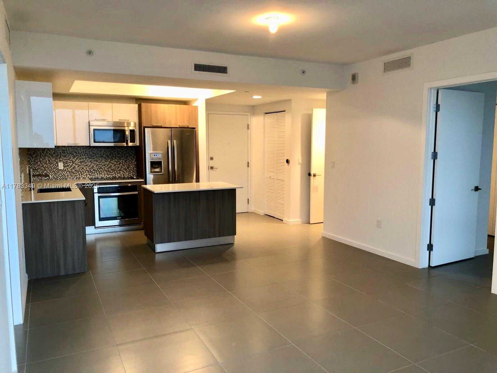 Small Image of 5300 PASEO BLVD #1509, Doral Number 5
