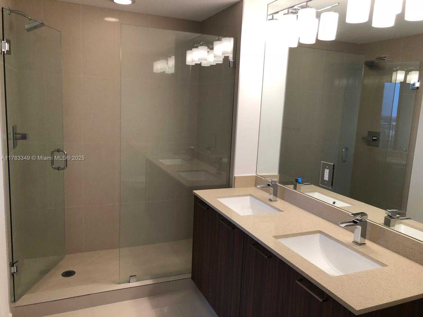 Small Image of 5300 PASEO BLVD #1509, Doral Number 8
