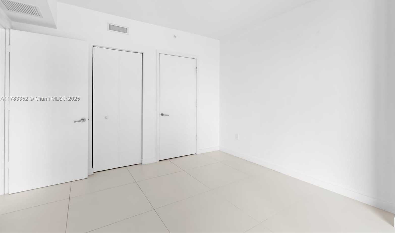 Small Image of 1300 SOUTH MIAMI AVE #1409, Miami Number 22