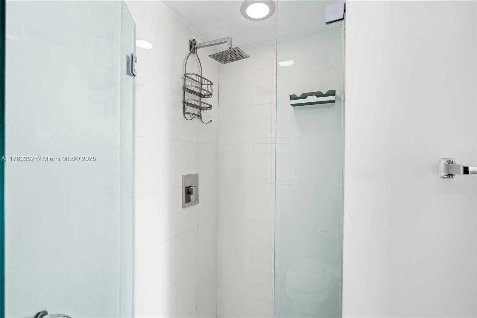 Small Image of 1300 SOUTH MIAMI AVE #1409, Miami Number 37