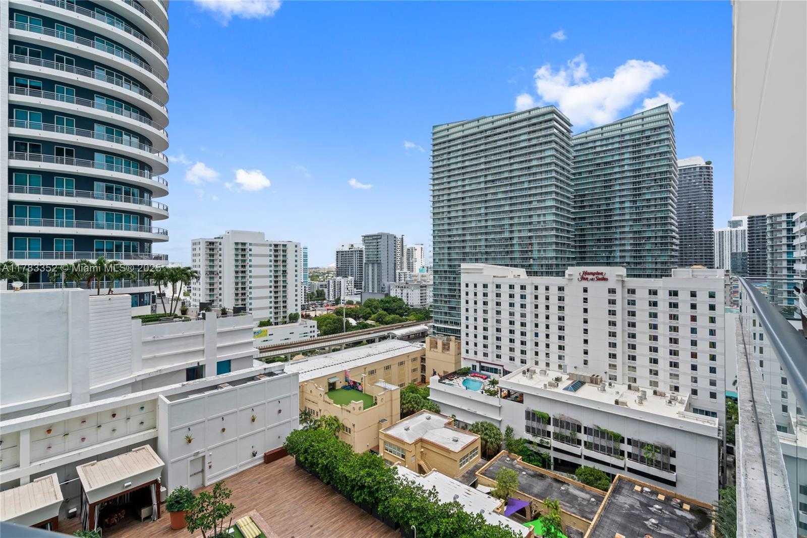 Small Image of 1300 SOUTH MIAMI AVE #1409, Miami Number 40