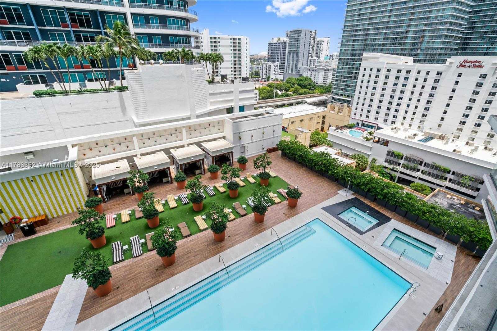 Small Image of 1300 SOUTH MIAMI AVE #1409, Miami Number 49