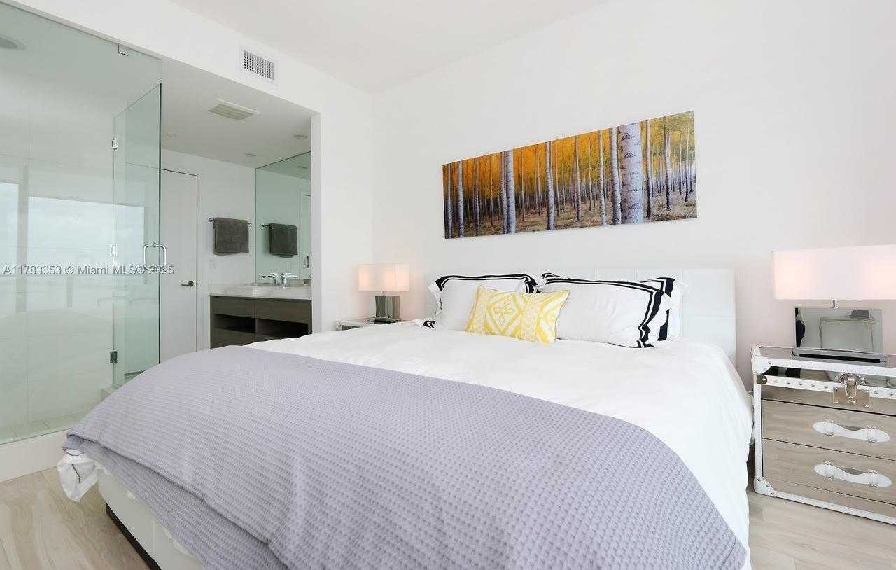 Small Image of 460 NORTH EAST 28TH ST #2305, Miami Number 11