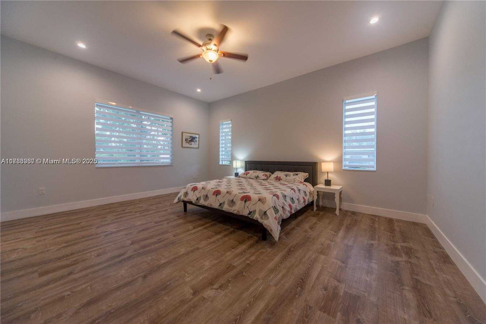 Small Image of 4405 SOUTH WEST 64TH CT, Miami Number 15
