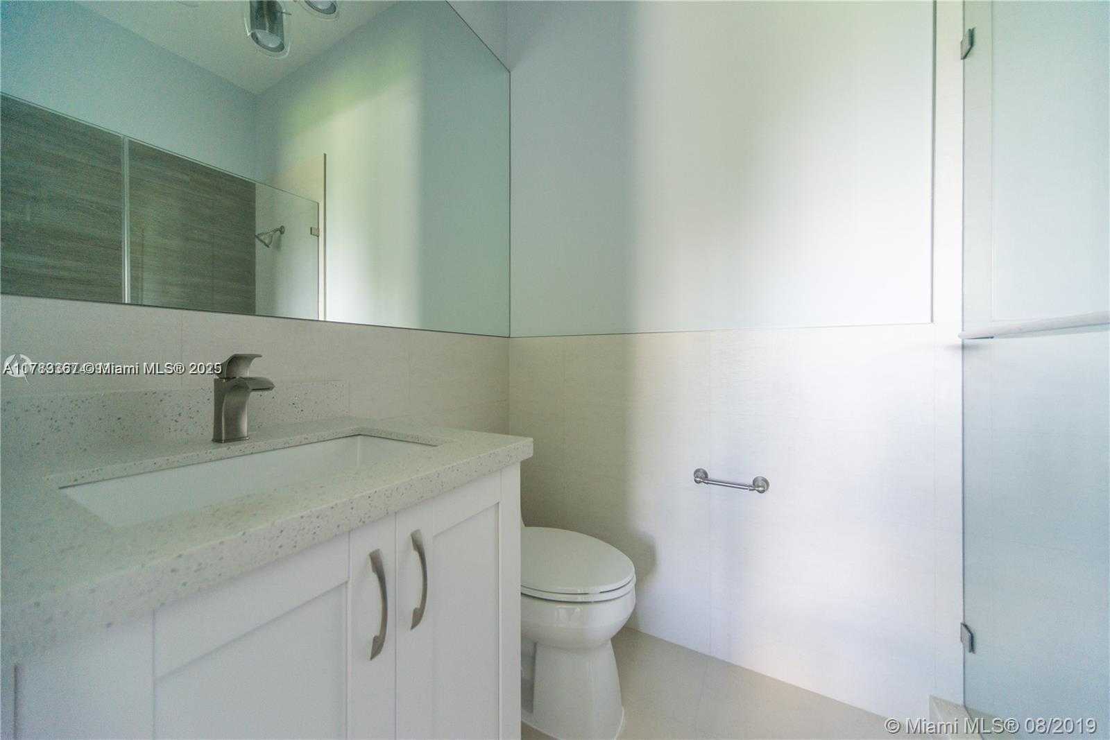 Small Image of 4405 SOUTH WEST 64TH CT, Miami Number 22