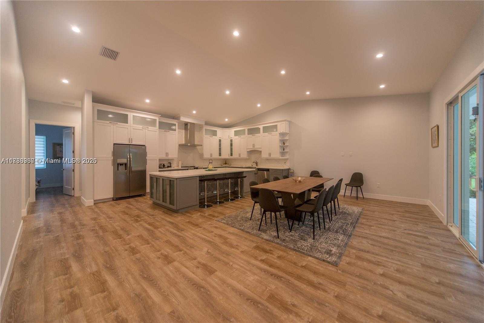 Small Image of 4405 SOUTH WEST 64TH CT, Miami Number 28