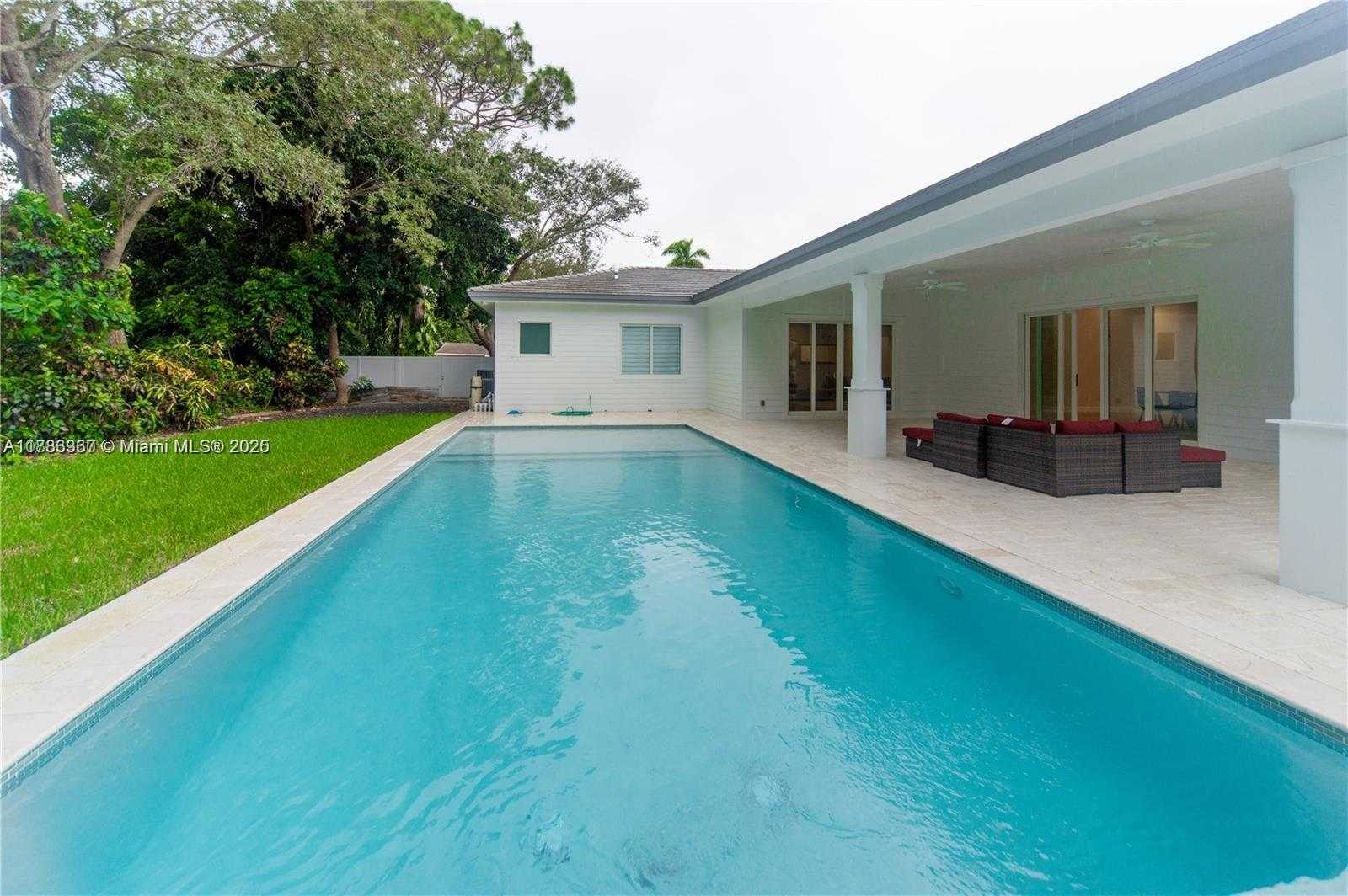 Small Image of 4405 SOUTH WEST 64TH CT, Miami Number 29