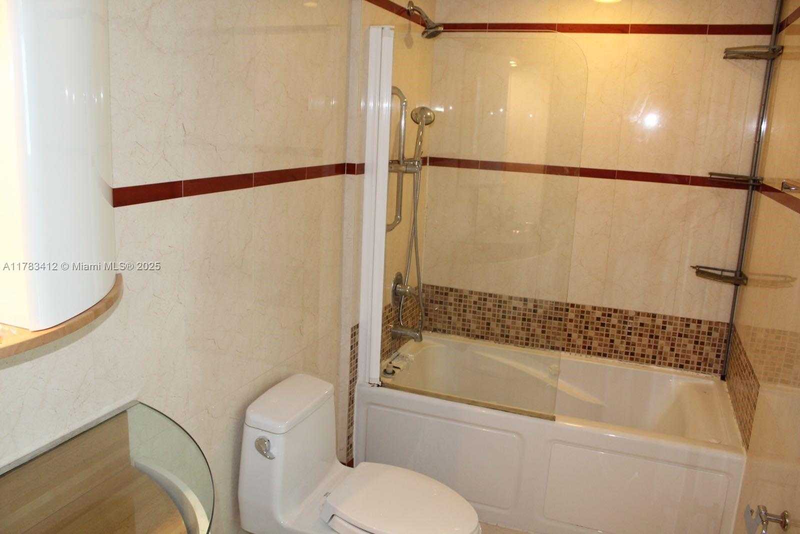 Small Image of 110 WASHINGTON AVE #1404, Miami Beach Number 11
