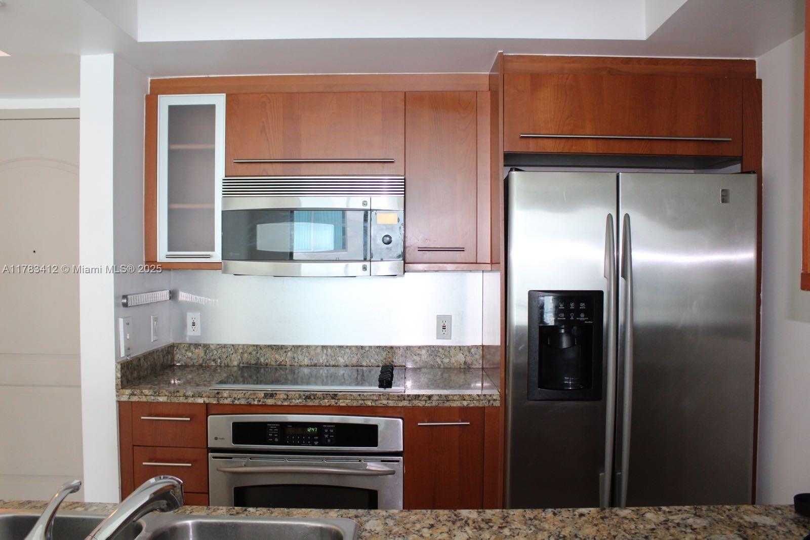 Small Image of 110 WASHINGTON AVE #1404, Miami Beach Number 6