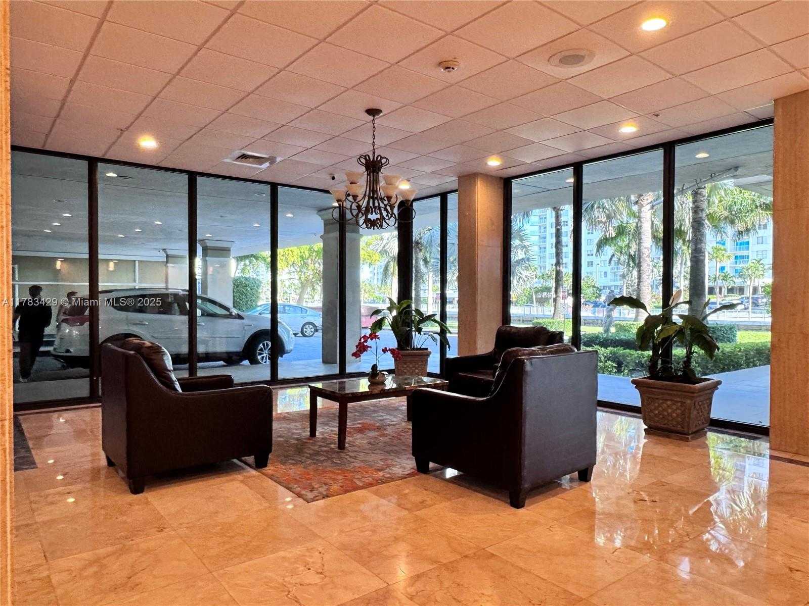 Small Image of 400 KINGS POINT DR #530, Sunny Isles Beach Number 17
