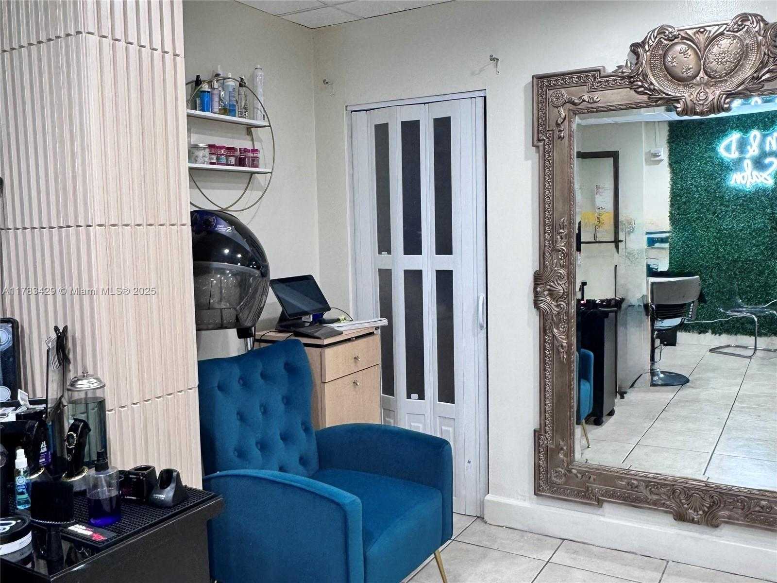Small Image of 400 KINGS POINT DR #530, Sunny Isles Beach Number 26